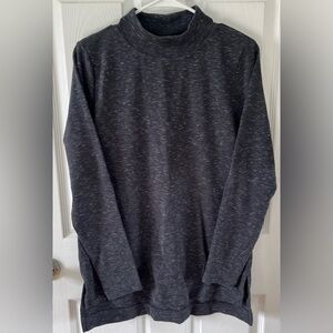 Duluth Trading long sleeve mock neck sweater. Sz Medium. Dark Gray space dye.